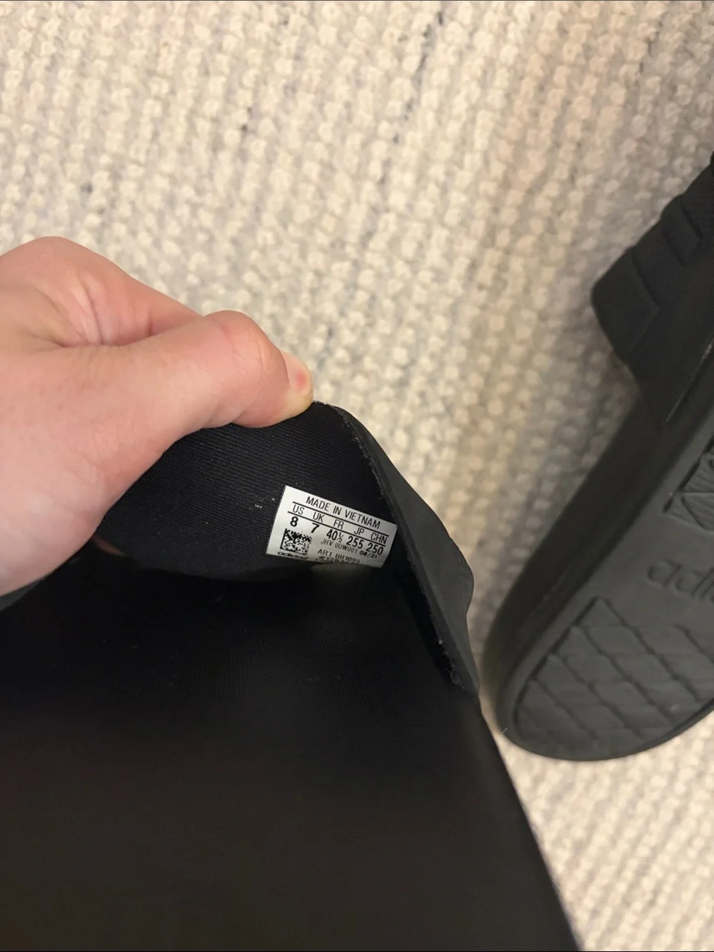 Adidas Black Slide Sandals with Three-Rib Strap - Picture 3 of 4